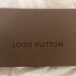 Authentic LOUIS VUITTON Scarf/Wrap Box, 14.5-in x 10-in x 1.75-in.
